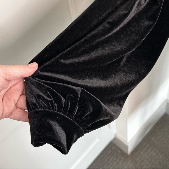 Dkny Women's Velvet Bubble Sleeve Dress Sz S Black - Picture 4 of 8